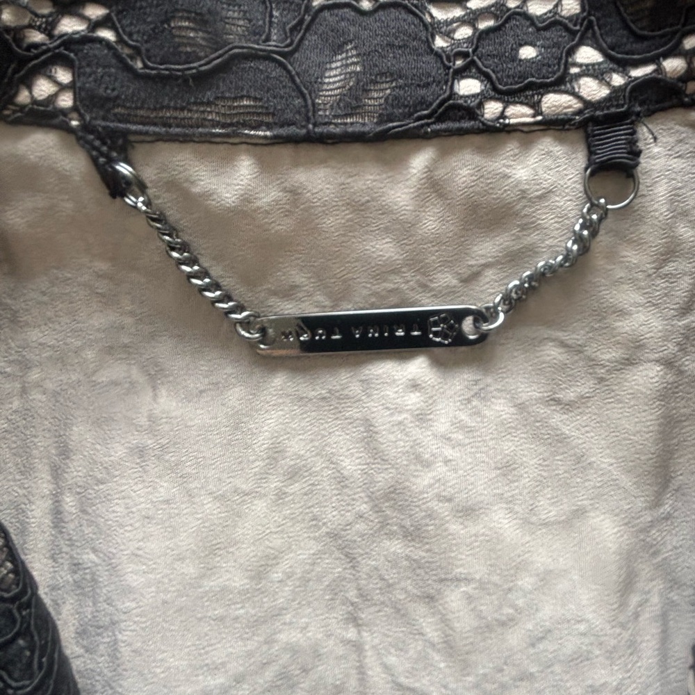 Trina Turk Black Lace Trench Coat - Picture 4 of 7